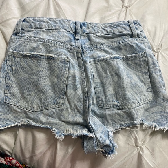 🤍3/35 ZARA shorts - Picture 3 of 3
